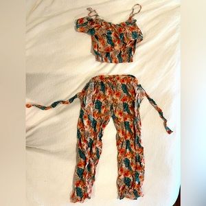 Roxy two piece tropical Hawaiian set